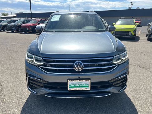 Used 2022 Volkswagen Tiguan SEL R-Line AWD/4WD image 9