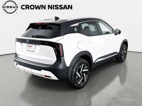 New 2026 Nissan Kicks SV image 5