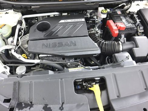 Used 2023 Nissan Rogue SL w/ SL Premium Package image 26