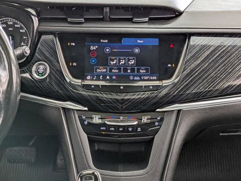 Used 2020 Cadillac XT6 Premium Luxury image 31