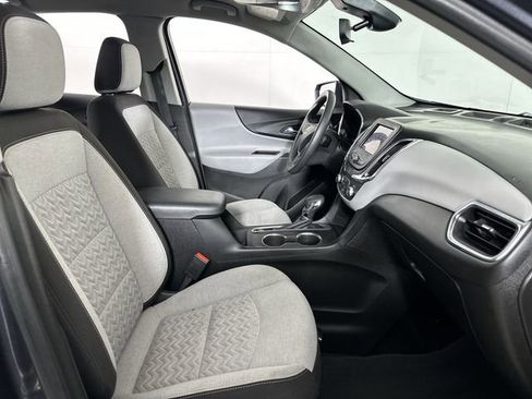 Used 2022 Chevrolet Equinox LT FWD image 29