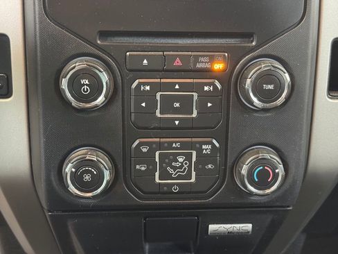 Used 2014 Ford F150 XLT w/ Equipment Group 302A Luxury AWD/4WD image 36