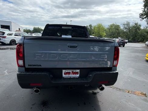 New 2026 Honda Ridgeline Black Edition image 5