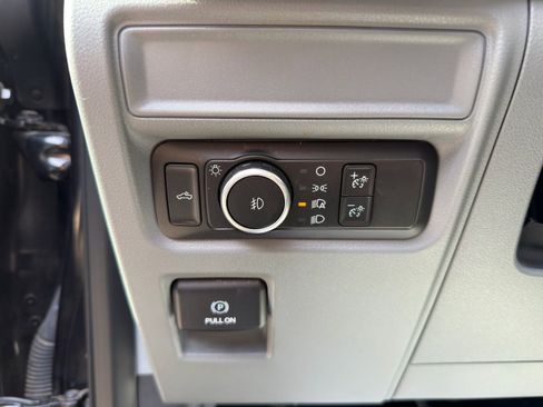 Used 2021 Ford F150 XLT w/ XTR Package AWD/4WD image 17