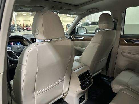 New 2026 Volkswagen Atlas SE image 20