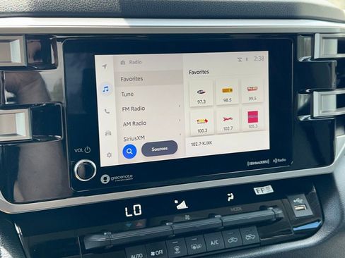 Used 2023 Toyota Tundra SR5 AWD/4WD image 31