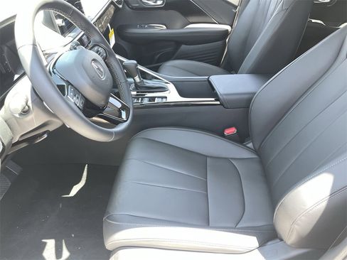 New 2025 Acura ADX image 22