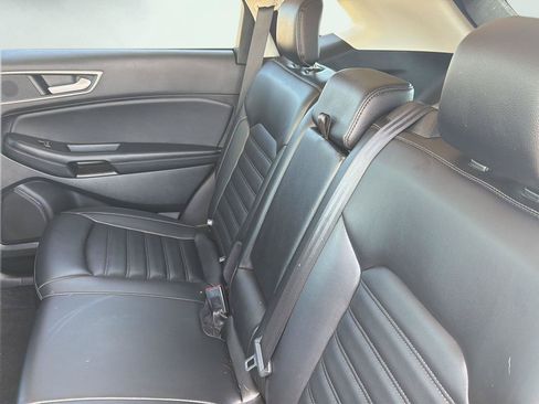 Used 2024 Ford Edge SEL AWD/4WD image 25