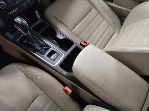 Used 2019 Ford Escape SEL FWD image 26