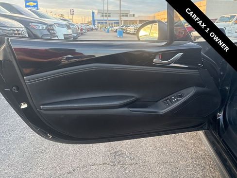 Used 2025 MAZDA MX-5 Miata RF Grand Touring RWD image 14