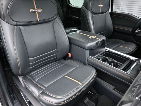 Used 2024 Ford F250 Platinum w/ Tremor Off-Road Package image 44