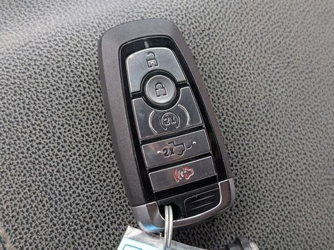 Used 2022 Ford F150 XLT w/ Equipment Group 302A High AWD/4WD image 30