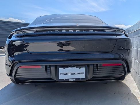 Used 2021 Porsche Taycan 4S AWD/4WD image 11