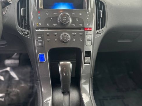 Used 2013 Chevrolet Volt Premium w/ Premium Trim Package FWD image 16