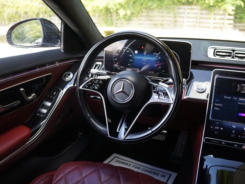 Used 2023 Mercedes-Benz S 580 4MATIC Sedan image 25