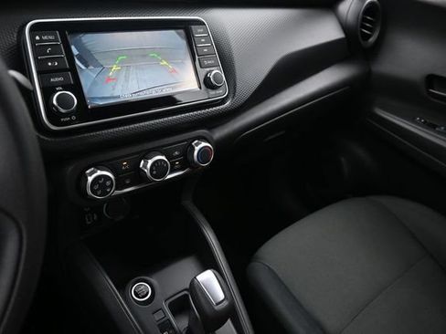 Used 2024 Nissan Kicks S FWD image 12
