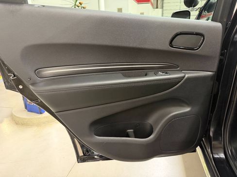 Used 2022 Dodge Durango AWD w/ Skid Plate Group image 12