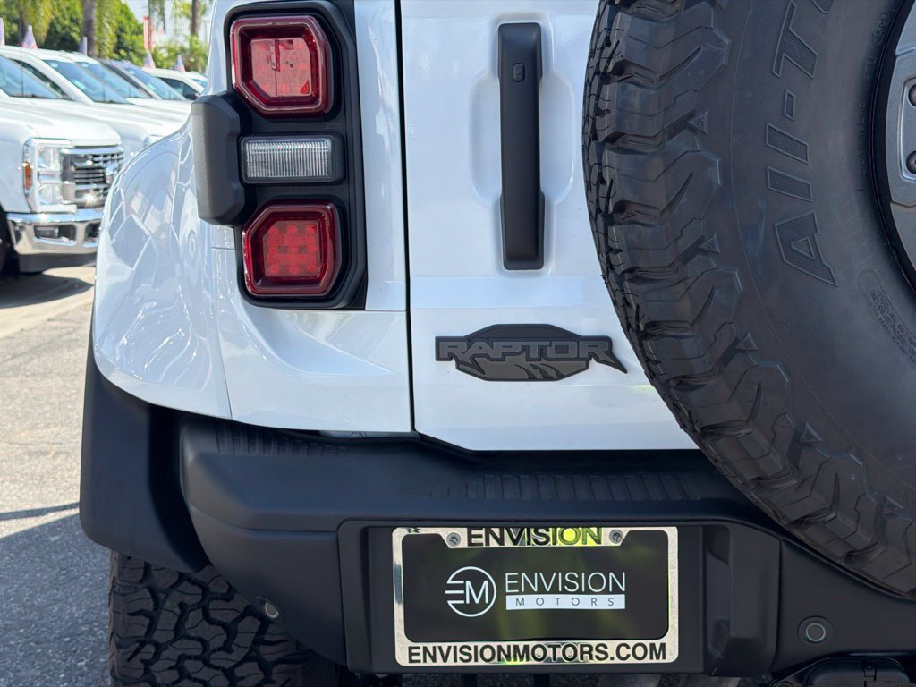 New 2026 Ford Bronco Raptor w/ Interior Carbon Fiber Pack AWD/4WD image 16