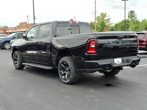 New 2026 RAM 1500 Express AWD/4WD image 4