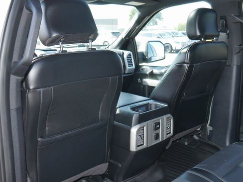 Used 2015 Ford F150 Lariat image 34