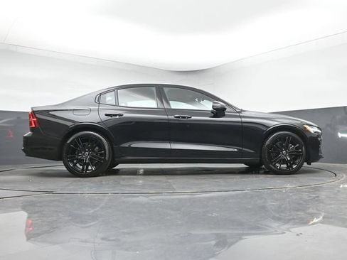 Used 2024 Volvo S60 B5 Plus w/ Climate Package FWD image 43