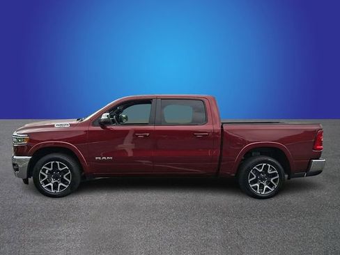 Used 2025 RAM 1500 Laramie AWD/4WD image 7