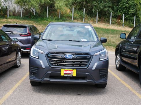 Used 2022 Subaru Forester AWD/4WD image 2