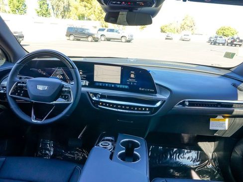 New 2026 Cadillac Lyriq Sport RWD image 9