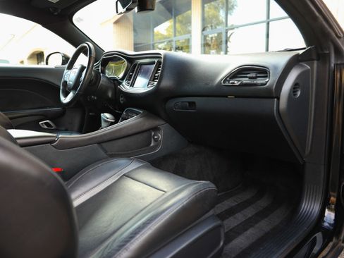 Used 2018 Dodge Challenger R/T Plus image 34