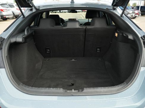 Used 2023 Honda Civic Sport image 8