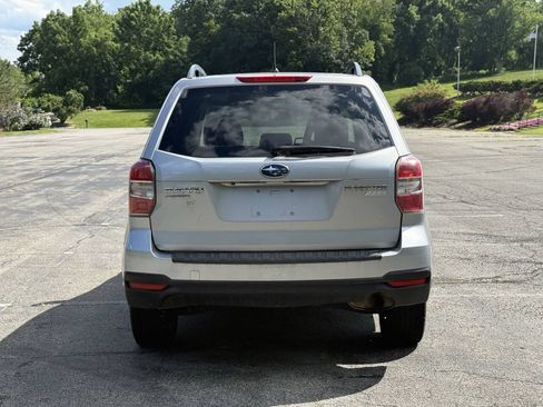 Used 2015 Subaru Forester 2.5i Premium w/ All-Weather Package AWD/4WD image 6
