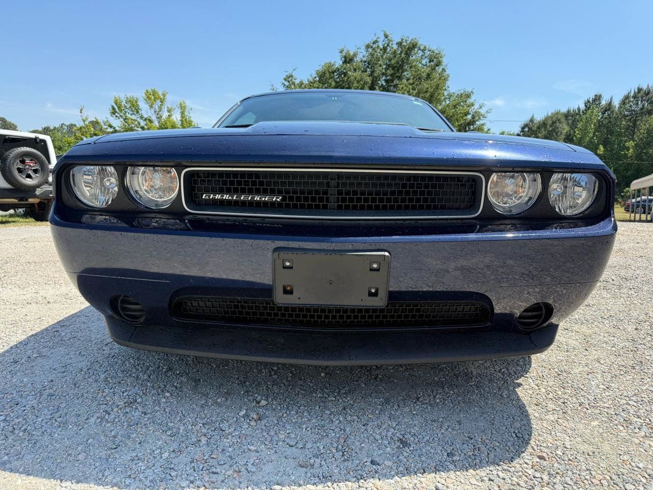 Used 2014 Dodge Challenger SXT RWD image 9
