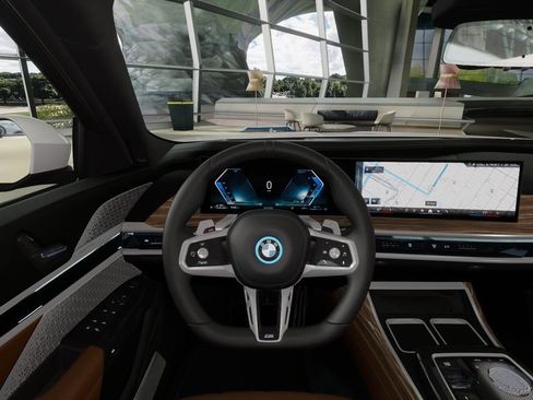 New 2026 BMW 750e xDrive w/ Executive Package image 39