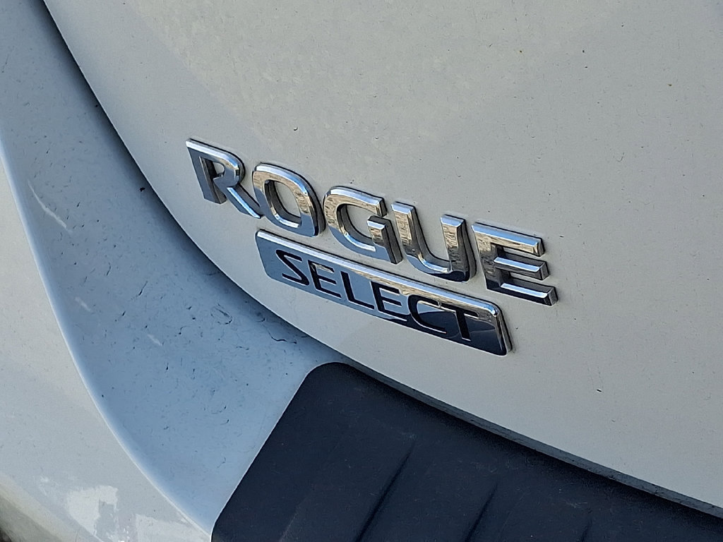 Used 2015 Nissan Rogue S w/ Convenience Package AWD/4WD image 30