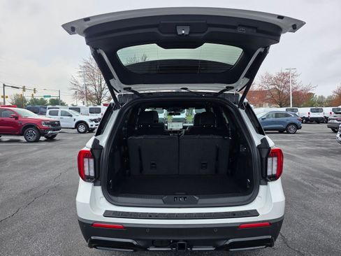 New 2026 Ford Explorer ST-Line AWD/4WD image 16