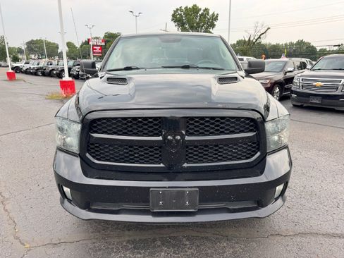Used 2019 RAM 1500 Express w/ Wheel & Sound Group AWD/4WD image 8