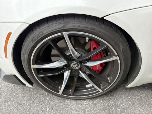 Used 2021 Toyota Supra Premium w/ Driver Assist Package RWD image 8