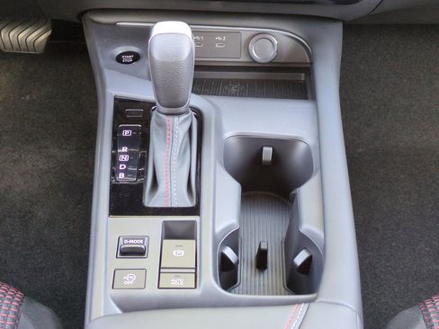 New 2026 Nissan Sentra SR image 18