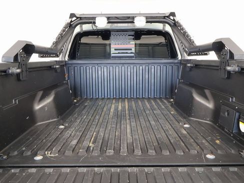 Used 2022 Toyota Tacoma TRD Sport w/ Technology Package AWD/4WD image 14