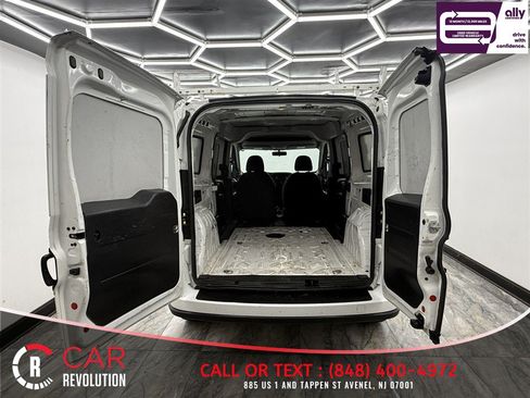 Used 2022 RAM ProMaster City Tradesman FWD image 6