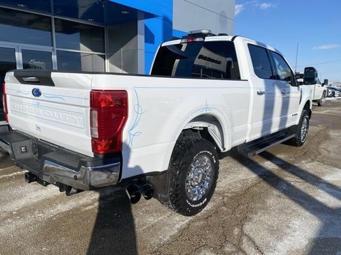 Used 2022 Ford F250 XLT w/ XLT Premium Package image 3
