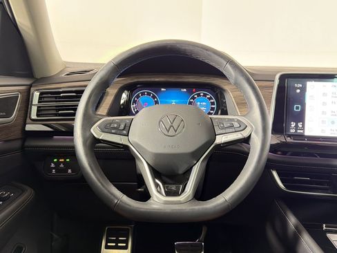 Used 2024 Volkswagen Atlas SEL Premium R-Line AWD/4WD image 14