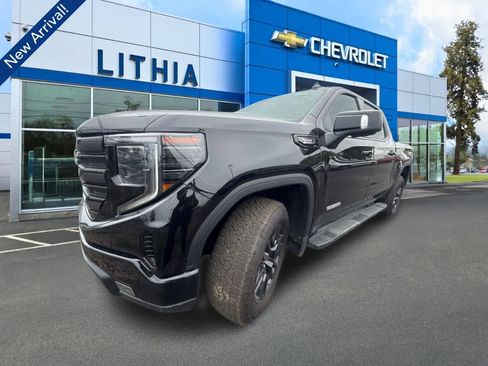 Used 2024 GMC Sierra 1500 Elevation w/ Elevation Premium Package AWD/4WD image 1