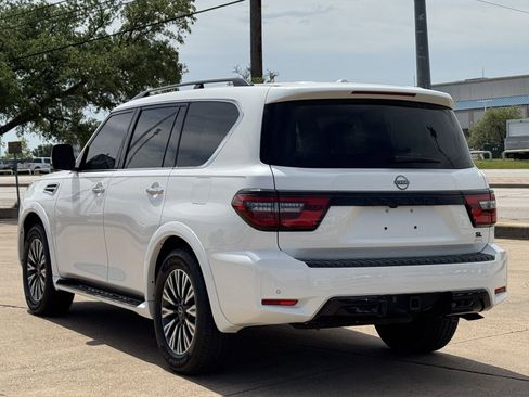 Used 2023 Nissan Armada SL w/ Midnight Edition Package RWD image 6