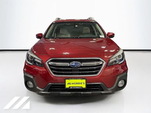 Used 2019 Subaru Outback 2.5i Limited w/ Popular Package #2 AWD/4WD image 2