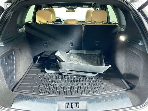 Used 2021 Lincoln Corsair Reserve w/ Equipment Group 201A image 32