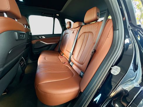 Certified 2023 BMW X5 xDrive40i w/ Executive Package image 26