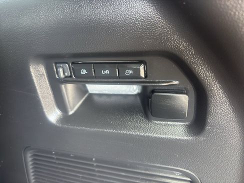 Used 2026 Ford Explorer ST AWD/4WD image 13
