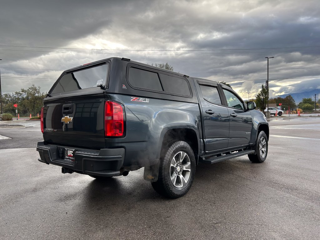 Used 2019 Chevrolet Colorado Z71 AWD/4WD image 3