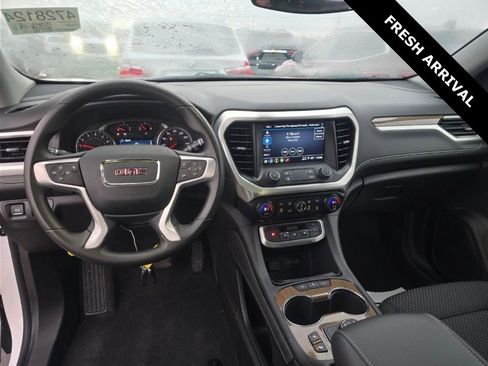 Used 2023 GMC Acadia SLE w/ Driver Convenience Package image 6